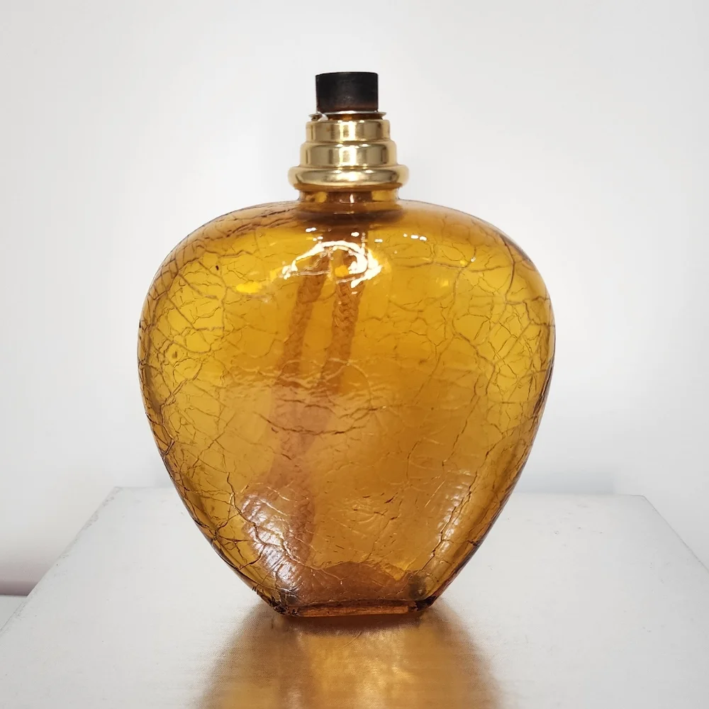 Vintage oil diffuser